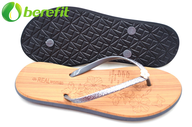 Flip Flops for Women With Flower Decoration 