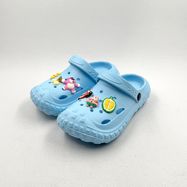 BLUE CHILDREN CLOGS WITH LOVELY PINS 