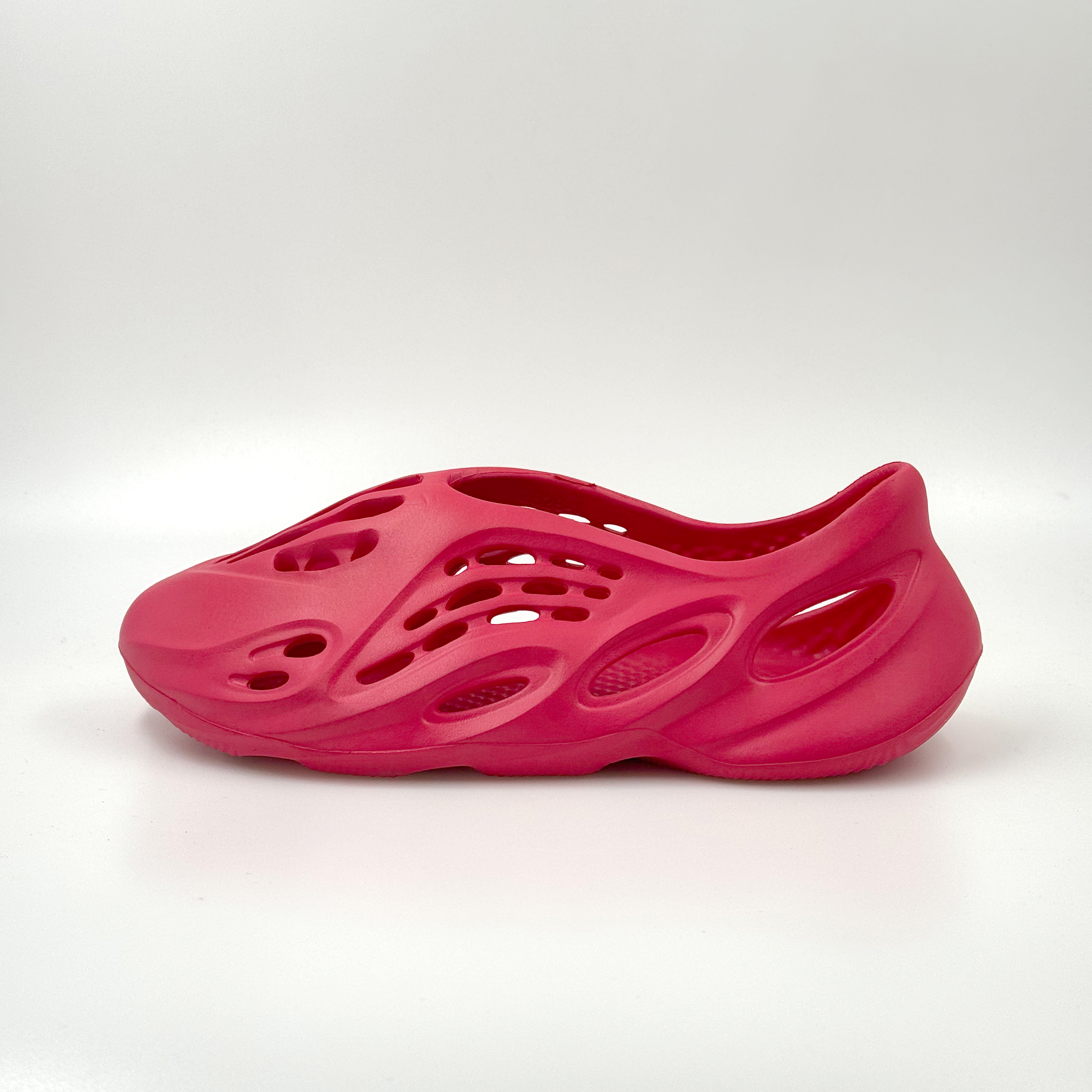 MEN YEEZYS SANDALS BEST YEEZY SHOES HIKING SANDALS 