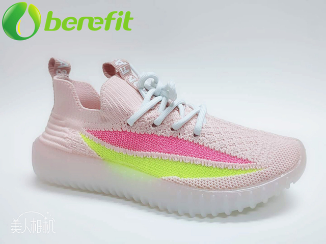 Casual Shoes for Men with PVC Injected Shoes And Breathable Flyknit Upper