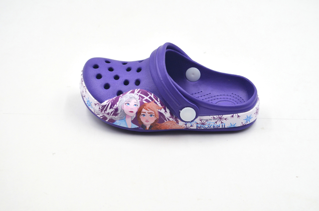 Kids EVA Fashionable Garden Shoes with Cartoon Band 