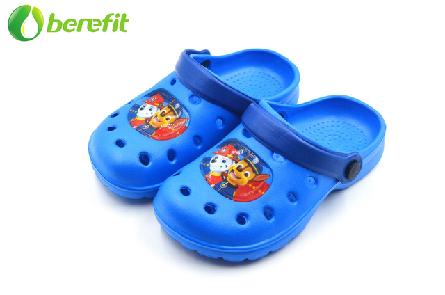 Blue Plastic Water Proof Garden Shoes for Children with Character Patch 