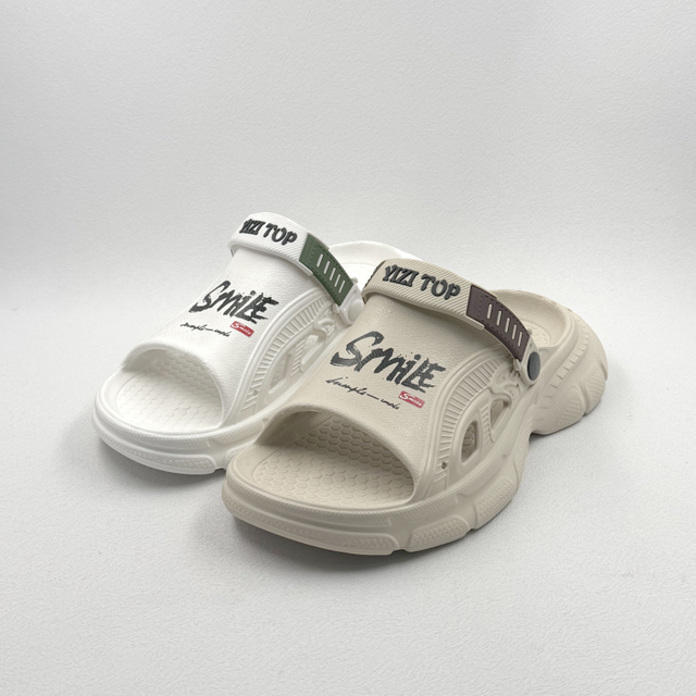 MEN CASUAL SANDAL WITH PRINTED UPPER