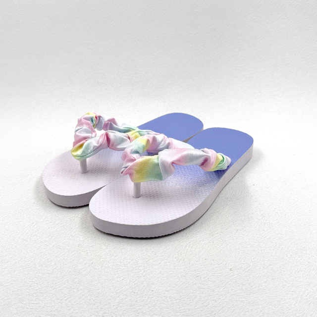 GIRLS FASHIONABLE HAVAIANAS LOOKING FLIP FLOPS 