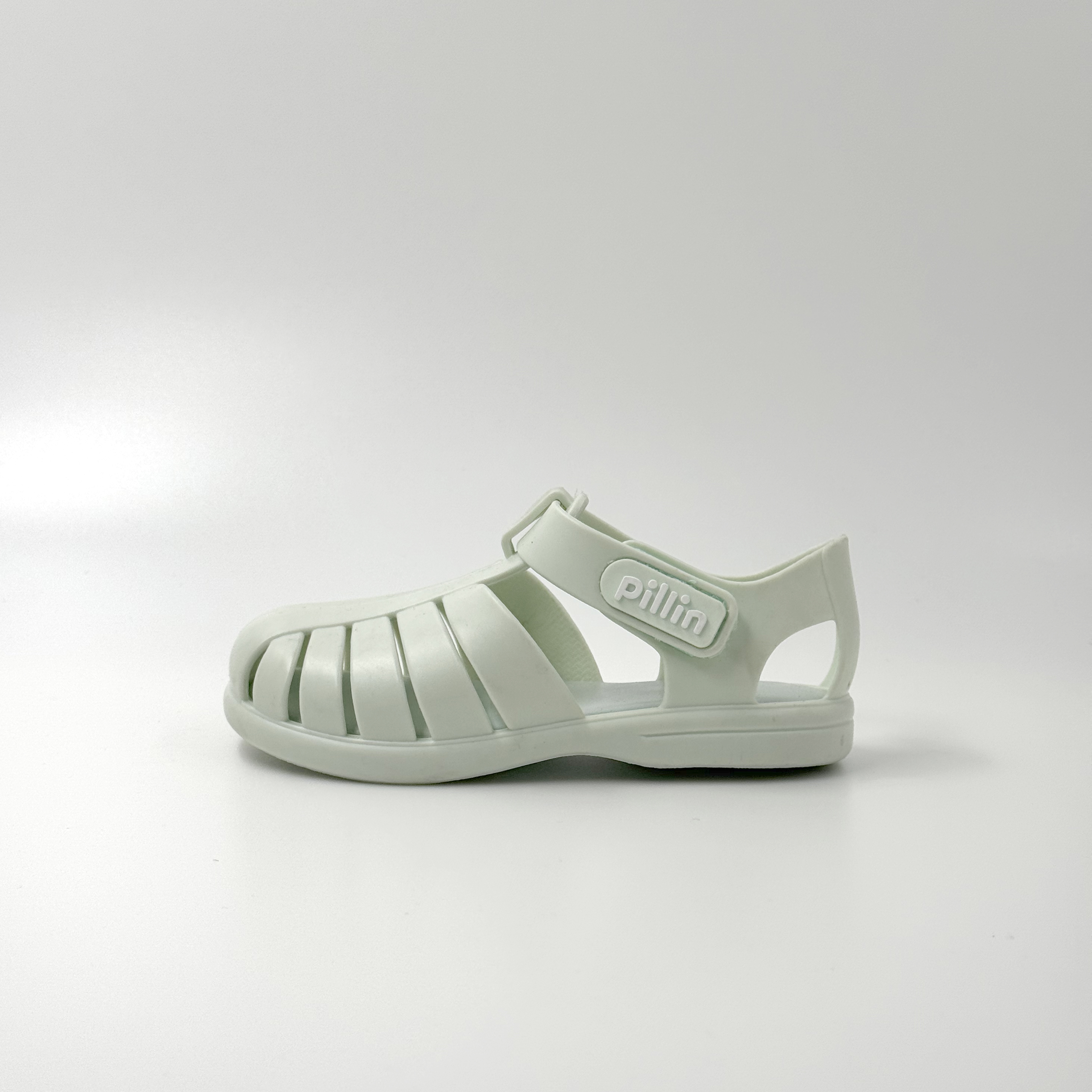 SANDALS FOR KIDS 
